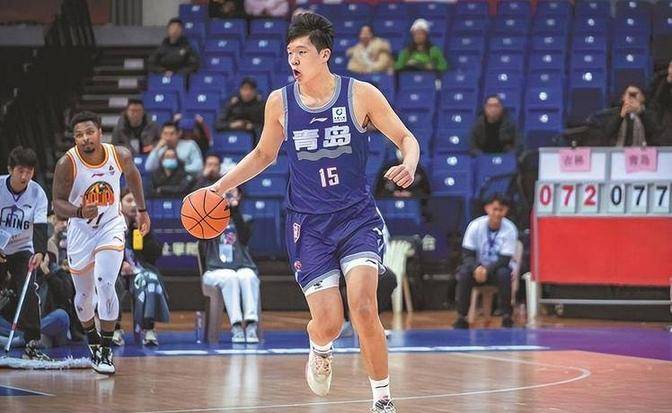 贝内文托主场遭遇惨败，球队陷入低谷的简单介绍