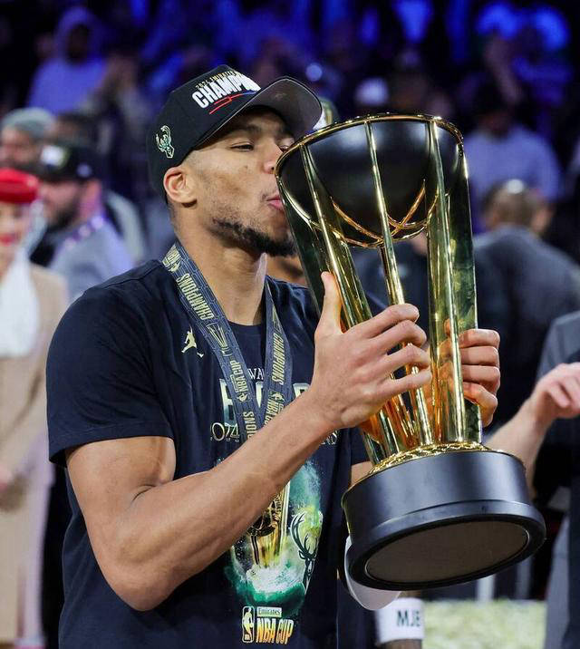 字母哥赛事官方发布突破纪录新规，澳大利亚队争议不断！